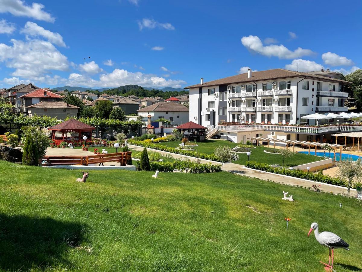 Hotel Elit Kirkovo  Kültér fotó