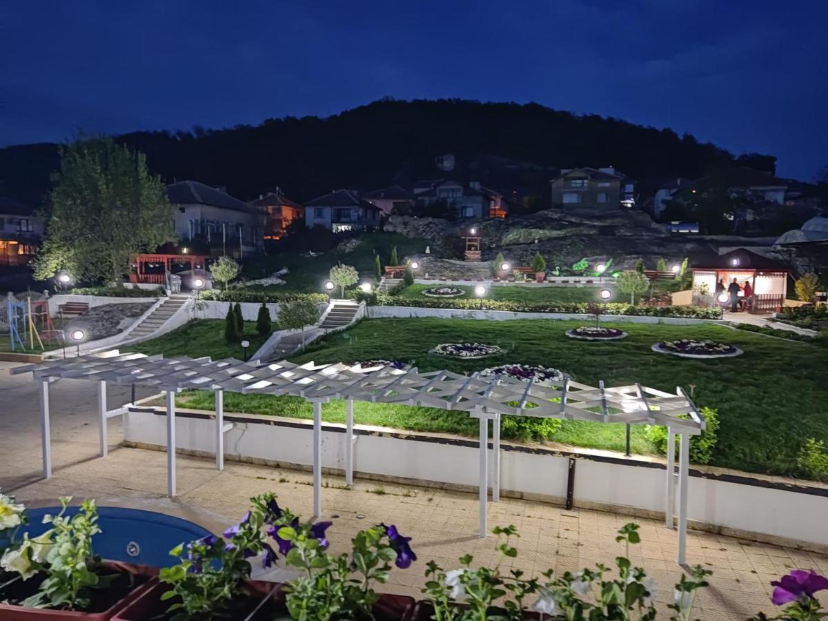 Hotel Elit Kirkovo  Kültér fotó